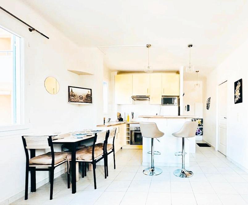 Lumineux Et Spacieux Juan Les Pins Apartment Antibes